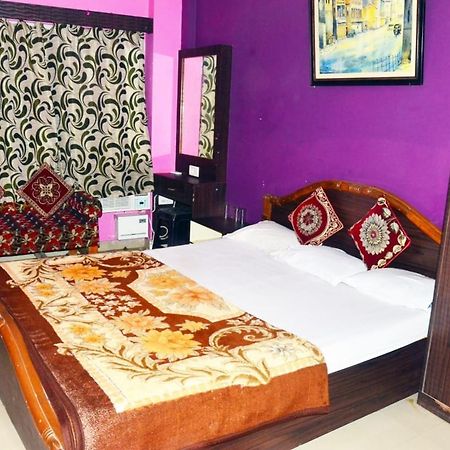 Shree Ganesh Holiday Resort . ଶ୍ରୀ ଗଣେଶ ହଲିଡେ ରେସୋର୍ଟ। 푸리 외부 사진