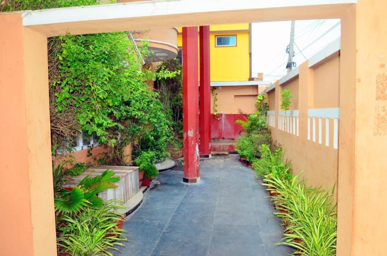 Shree Ganesh Holiday Resort . ଶ୍ରୀ ଗଣେଶ ହଲିଡେ ରେସୋର୍ଟ। 푸리 외부 사진