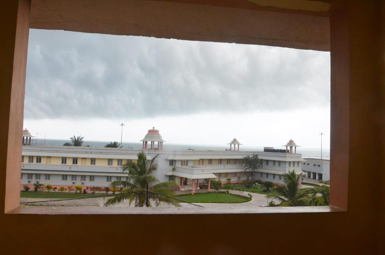 Shree Ganesh Holiday Resort . ଶ୍ରୀ ଗଣେଶ ହଲିଡେ ରେସୋର୍ଟ। 푸리 외부 사진